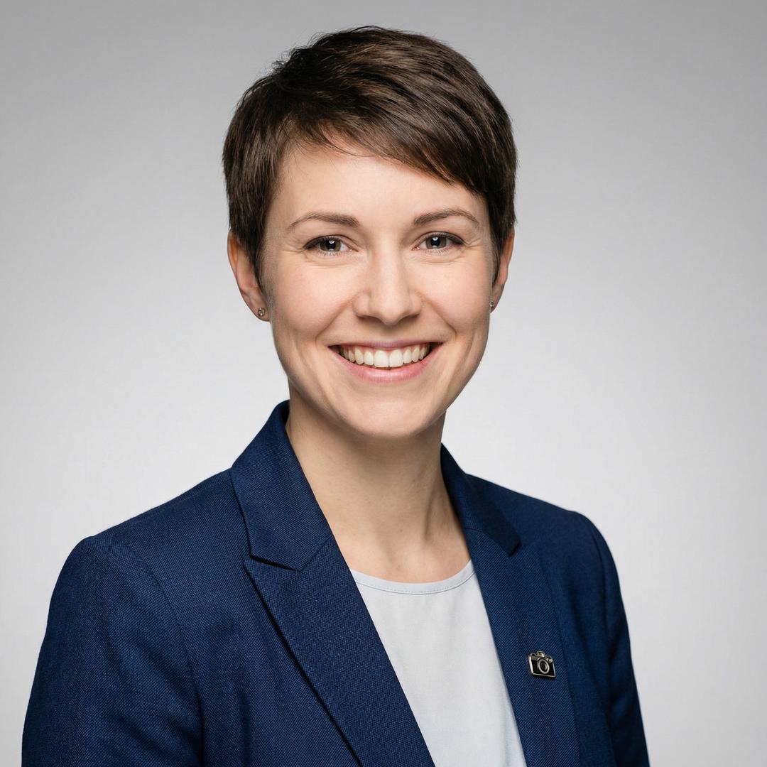 户外露出导演林晓薇